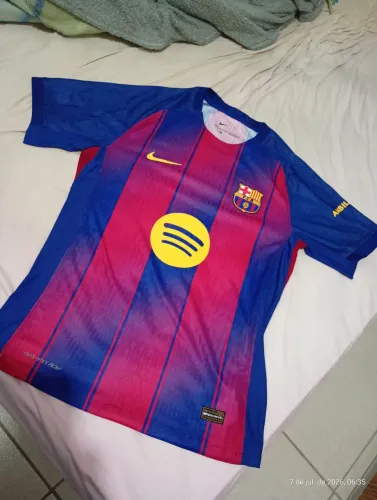 Vendo camisa do Barcelona oficial tamanho G versão jogador