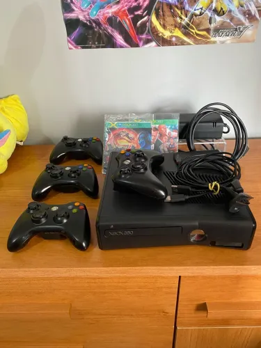 XBOX 360 SLIM DESBLOQUEADO