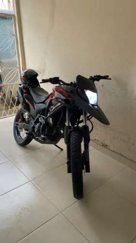 Vende-se Xre 300 modelo 2010