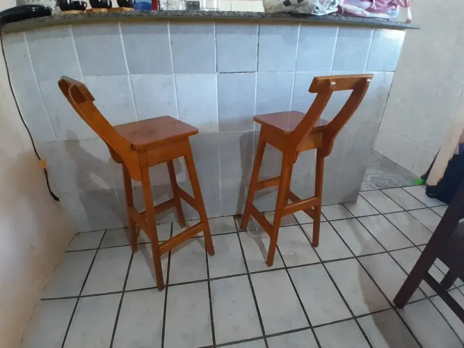 Vendo duas cadeiras