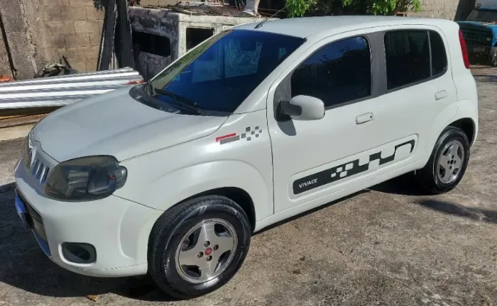Fiat Uno Vivace/rua 1.0 EVO Fire Flex 8V 5P 2016