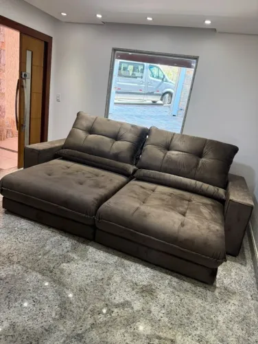 Sofá Coliseu Retrátil Reclinável 2,90m Pillow 30cm Durável Luxo