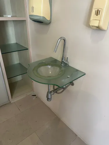 LAVABO (VIDRO) - S/ TORNEIRA