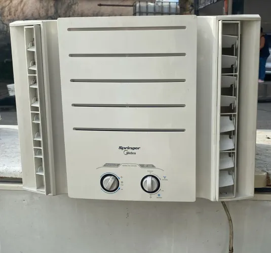 Vendo ar condicionado Springer 7500 btus