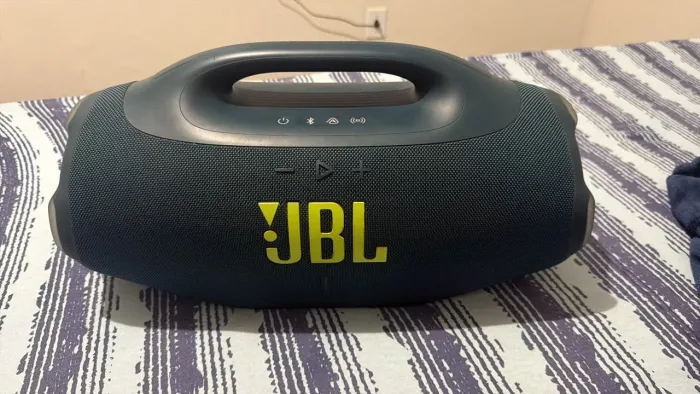 JBL Boombox 4