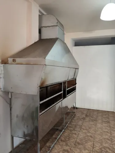 Churrasqueira giratória 3 metros com 40 espetos