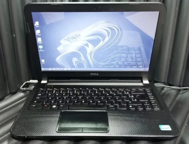 Notebook Dell Core i3 2 gr Texturizado 590,00