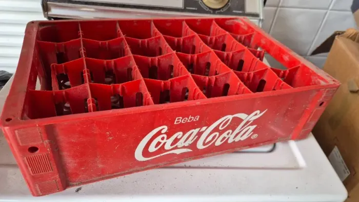 Engradado antigo Coca-Cola garrafas refrigerante
