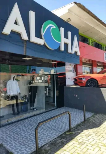 VENDO PONTO COMERCIAL E INSTALAÇÕES DE LOJA.