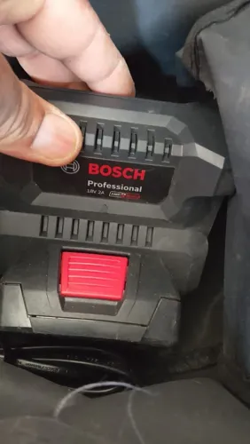 Bateria e carregador bosch 