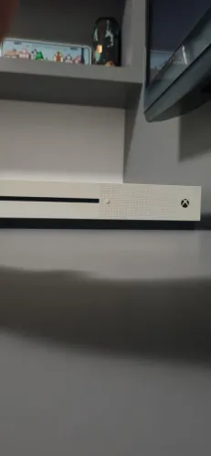 Xbox One S 1TB Branco (Usado)