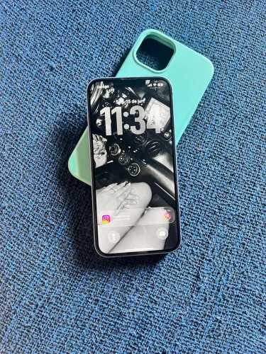 iPhone 14