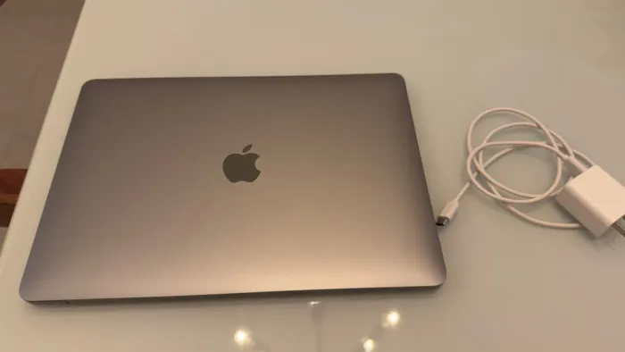 Apple Mid 2019 Macbook Air with 1.6 GHz Core i5, 13.3-inch, 8GB RAM, 256GB SSD Space Gray