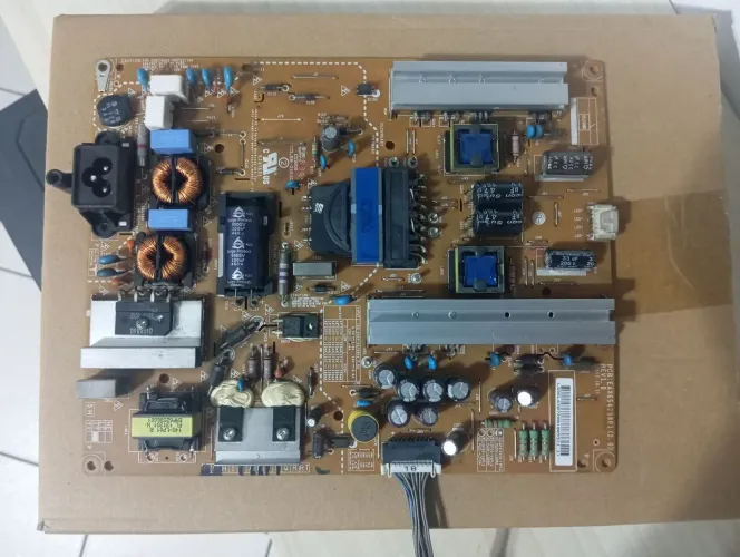Placa fonte da TV LG LB5600