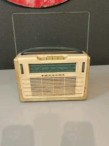Rádio antigo
