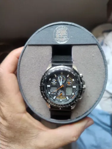 Relógio Citizen Skyhawk único dono!