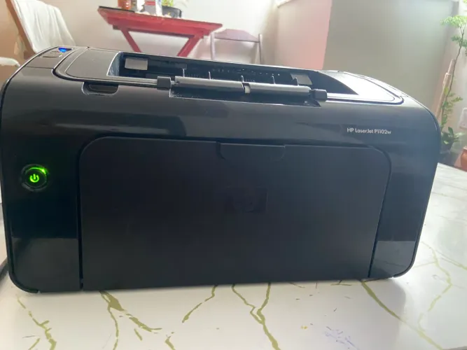 Impressora HP LaserJet P1102w Wi-Fi - Excelente Estado