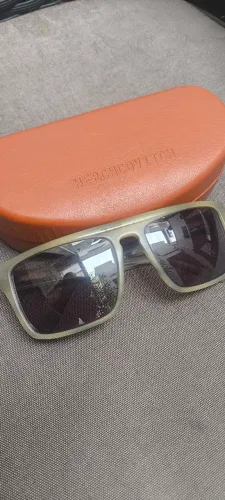 Óculos wayfarer Alexandre Herchcovitch puro estilo