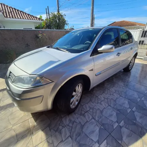 Renault Megane Sedan Dynamique Hi-flex 1.6 16V 2010