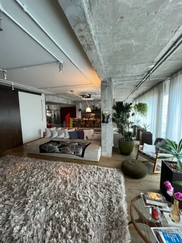 Apartamento para locação com 233m² no Campo Belo