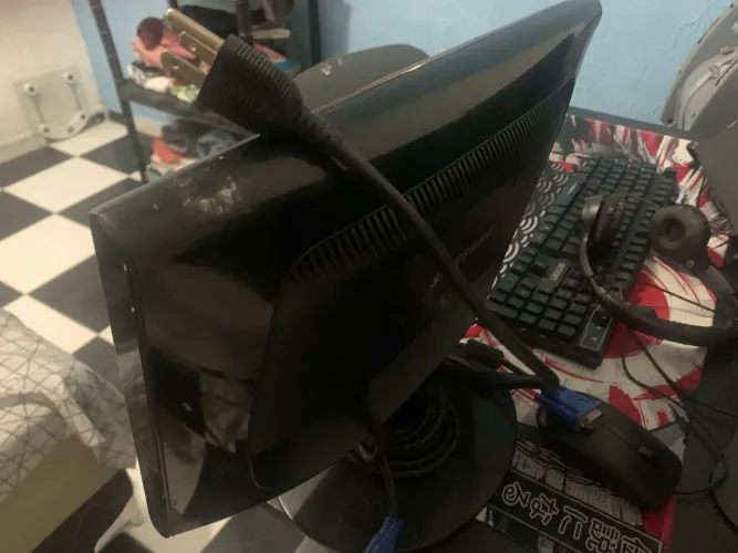 Monitor Samsung SyncMaster 633NW