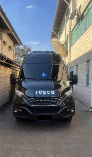 Iveco Daily Minibus 45-170 Turismo (die)(e5) 2022