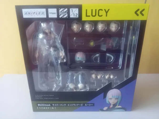 Buzzmod Lucy 1/12 cyberpunk original nunca aberto, já com base bônus de pré venda!