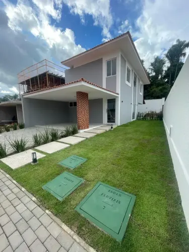 Casa de condomínio sobrado para venda possui 151 metros quadrados com 1 quarto