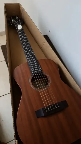 VIOLÃO BABY ELETROACÚSTICO GIANNINI
