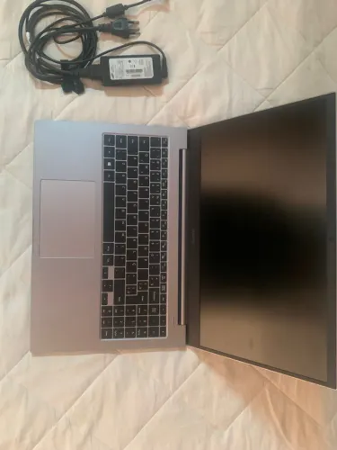 Notebook Samsung i3-10a geração