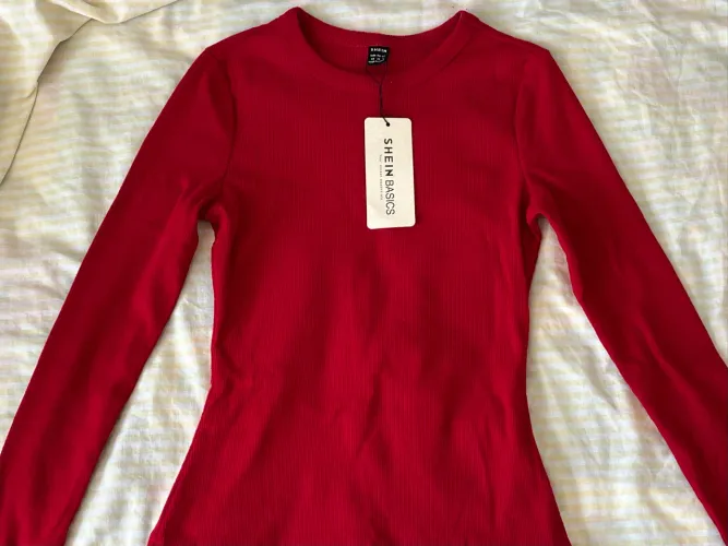 Blusa manga longa shein vermelha