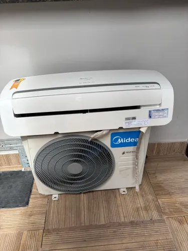 AR Condicionado MIDEA 12000 btus INVERTER