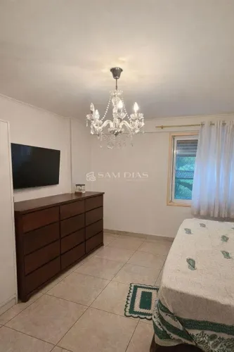 Apartamento Reformado à Venda em Pinheiros 70 M², 2 Dormitórios, 1 Vaga, Próximo Ao Metrô