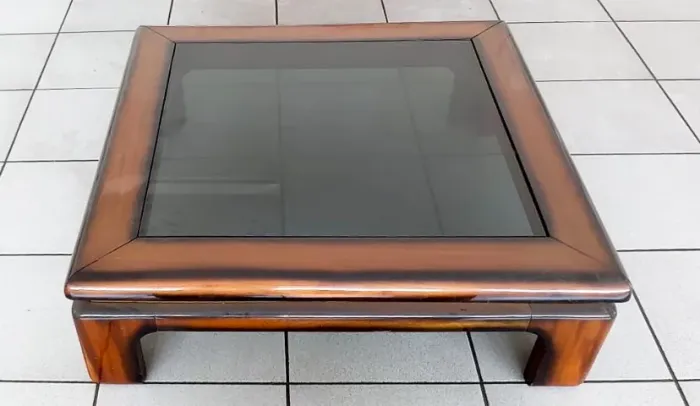 Mesa de Centro Madeira Maciça Laqueada e Vidro