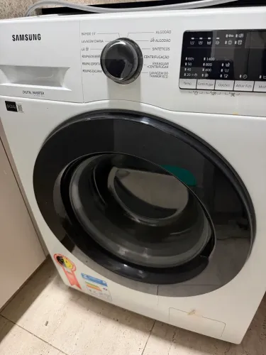 Vende-se máquina de lavar