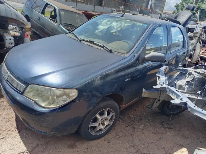 Sucata Palio 1.3 2005 - Para retirada de Peças 