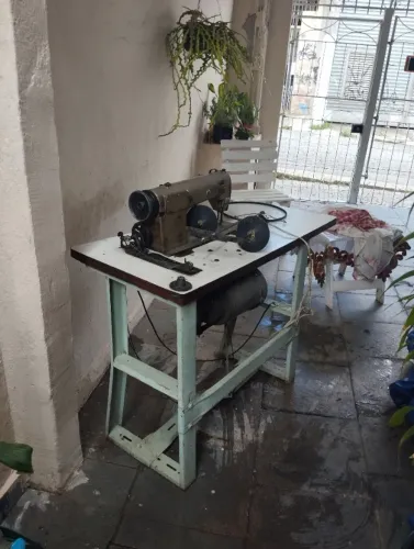 Máquina de costura