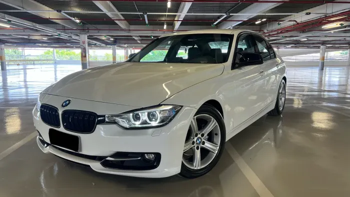 BMW 320I A 2.0 Turbo/activeflex 16V 184cv 4P 2015