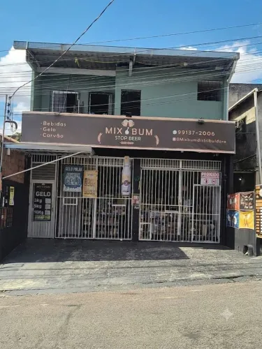 Sobrado geminado no Alvorada 