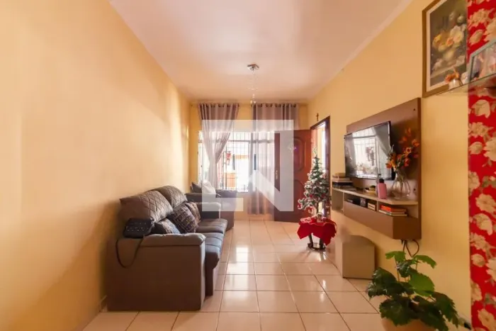 Casa à Venda - Jardim das Flores, 4 Quartos, 150 m2