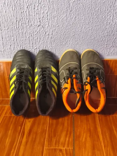 Chuteira futsal e socyte