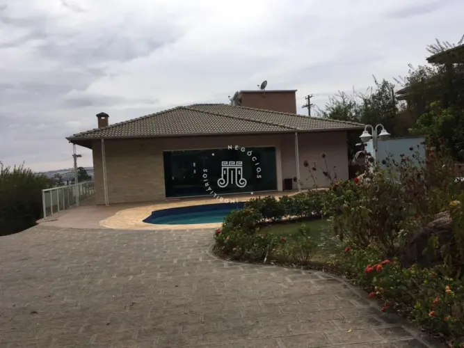 CASA À VENDA EM CONDOMÍNIO OUTEIRO DAS FLORES FECHADO EM ITUPEVA/SP