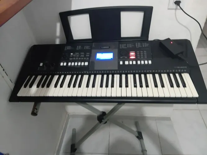Teclado PSR-E423