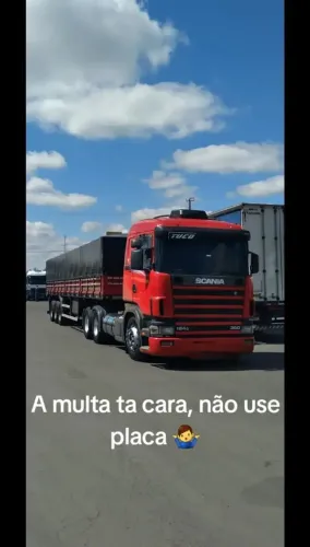 Caminhão Scania 124 360