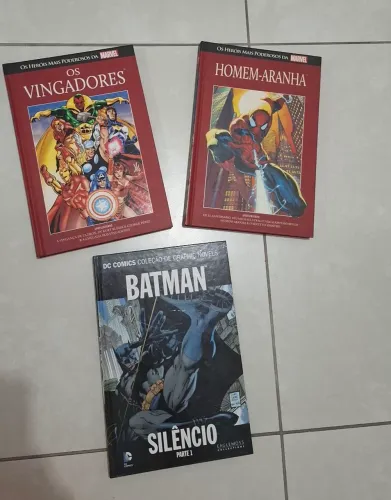 Lote com 3 HQs de capas duras