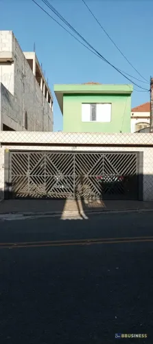 Casa à venda, 310m² com 4 dormitórios sendo 2 suítes, 1 banheiro Sala com 2 ambientes, 1 b