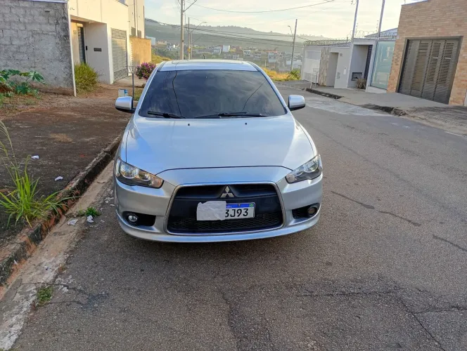 Mitsubishi Lancer GT 2.0 16V 160cv Aut. 2014