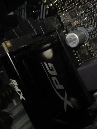 PC GAMER - EXCELENTE / MONITOR (OPCIONAL)