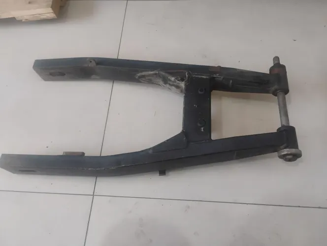 Balança Yamaha xt 660 2005 a 2018 p/pintar 