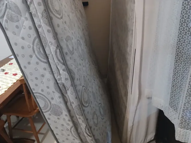 Vendo cama box king colchão molas otimo estado